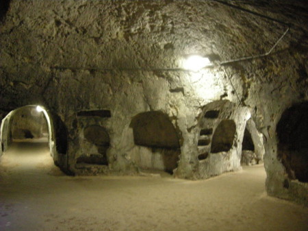 CATACOMBE DI PIANOSA